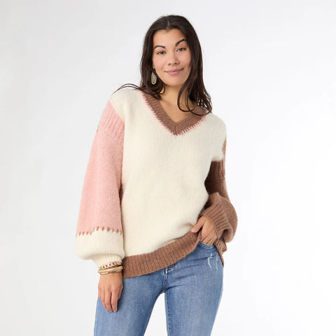V-Neck Sweater with Contrast Sleeves in Spumoni