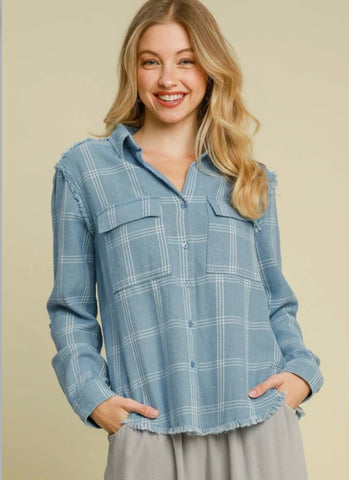 Washed Utility Shirt Jacket in Blue