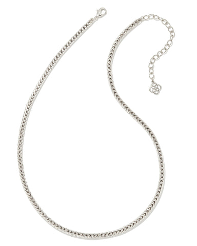 Kinsley Chain Necklace in Silver