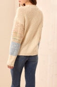 Crew Neck Sweater w/ Embroidery