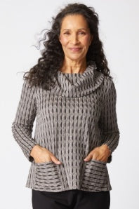 NEWPORT KNIT POCKET TOP