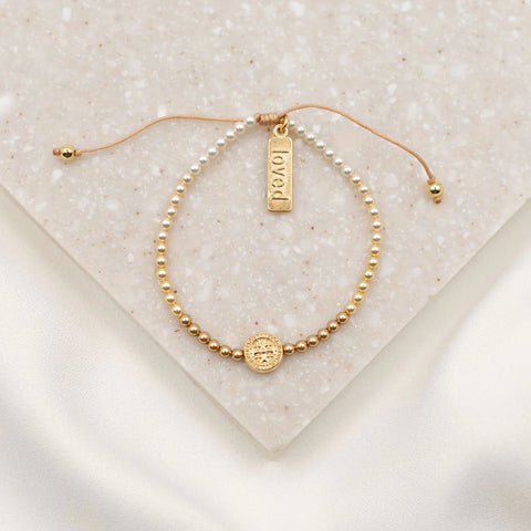 Love Lights the Way Bracelet in Gold